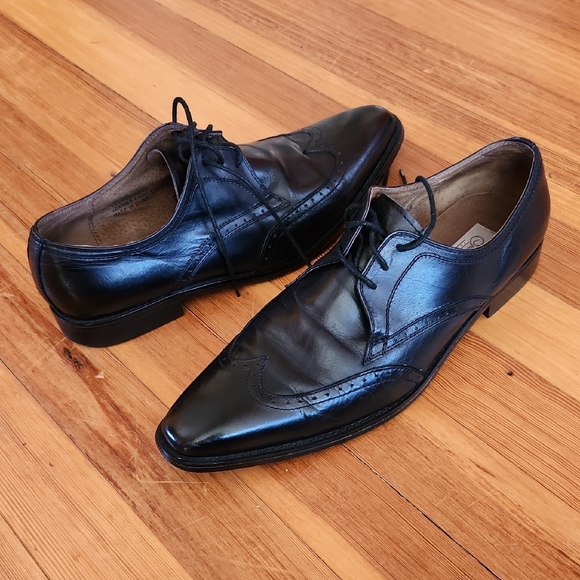 Fratelli Black Wingtip Dress Shoes - Picture 6 of 7